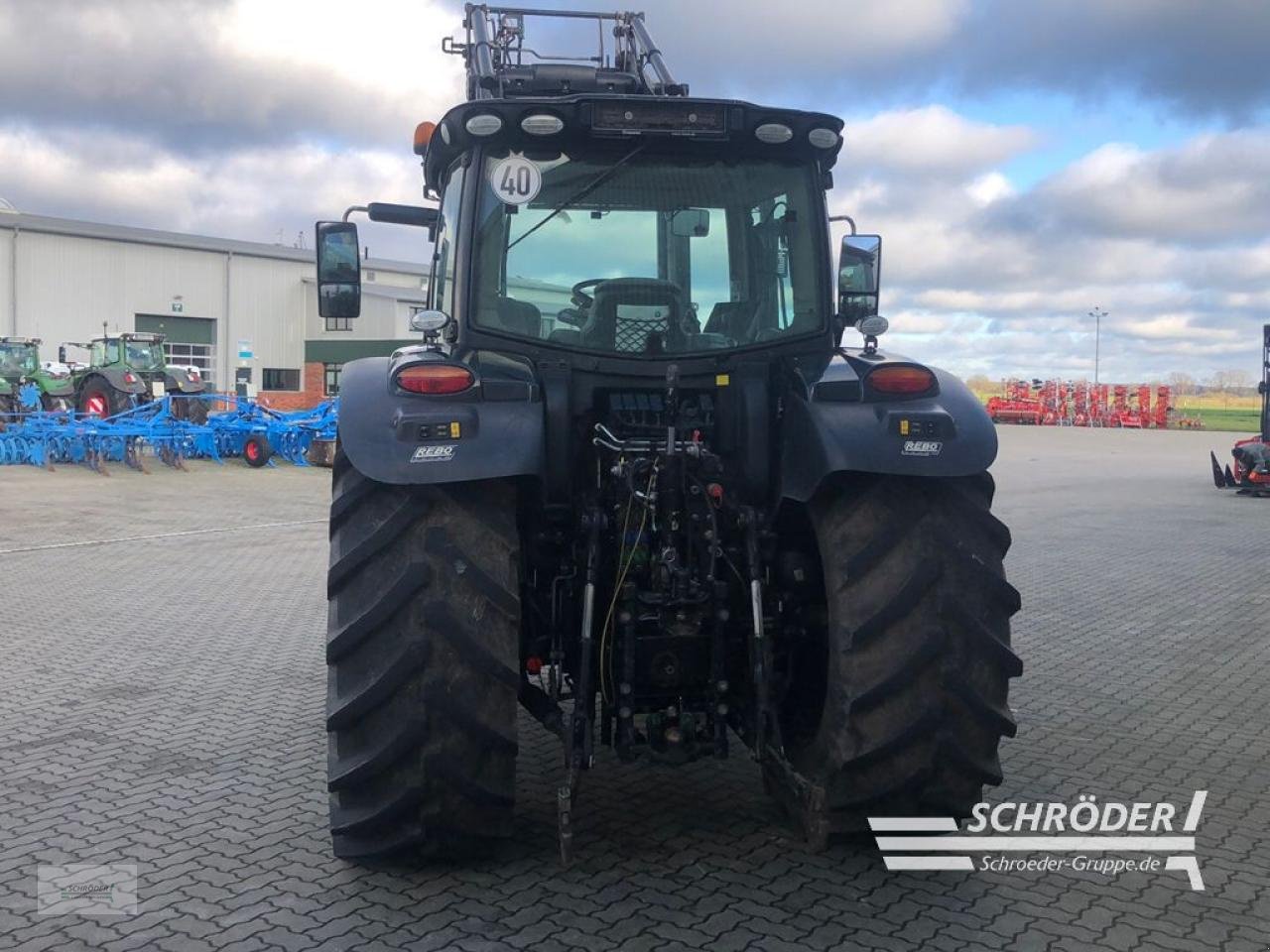 Traktor типа John Deere 6110 R ULTIMATE | RADGEWICHTE, Gebrauchtmaschine в Ahlerstedt (Фотография 4)